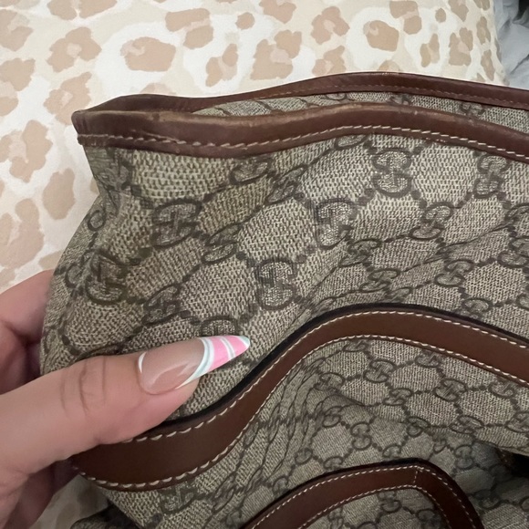 Authentic Gucci hobo. Chocolate brown supreme canvas. 17x17 from handle - Picture 5 of 8